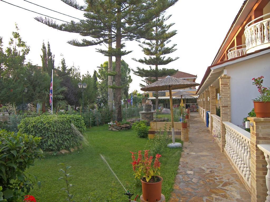 Tom & John Center Aparthotel Tsilivi  Exteriör bild